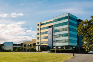 bond university institute of health and sport building exterior