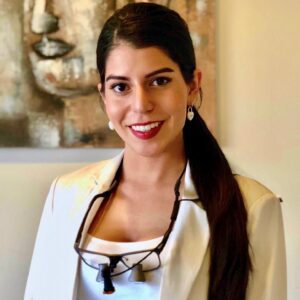 Dr Arora Canadian dentist and Melbourne DDS graduate